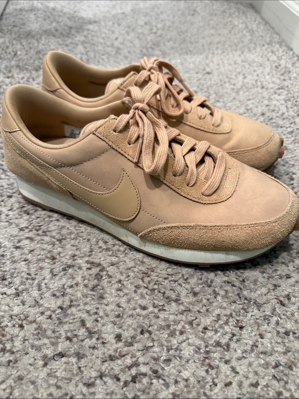 Nike Daybreak Tan - Picture 2 of 4